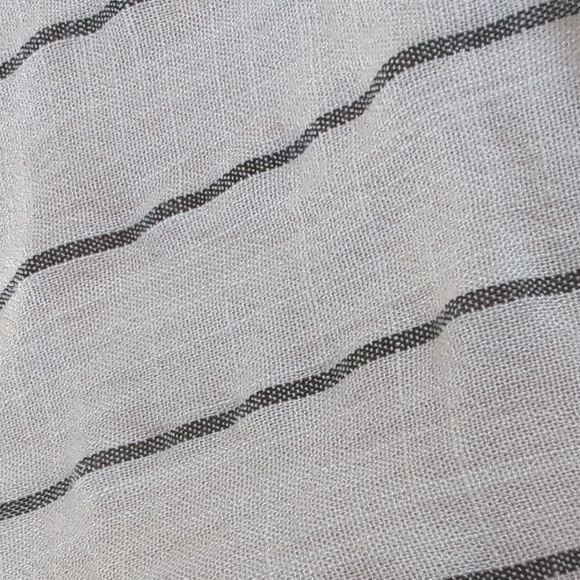 She & Sky medium dress with tie waist and zipper back, ruffle sleeves and skirt - Picture 7 of 7